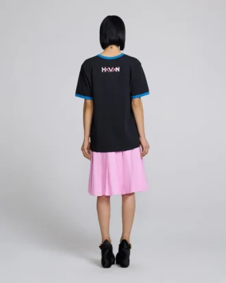 t 2 25 330x413 - コルセットハートTシャツ